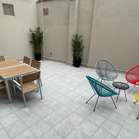 Barcelona Touch Apartments Оспиталет де Лобрегат Екстериор снимка