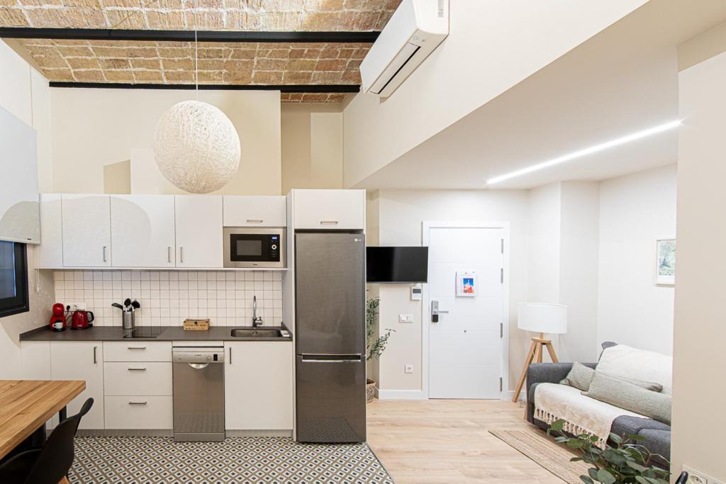 Barcelona Touch Apartments Оспиталет де Лобрегат Екстериор снимка
